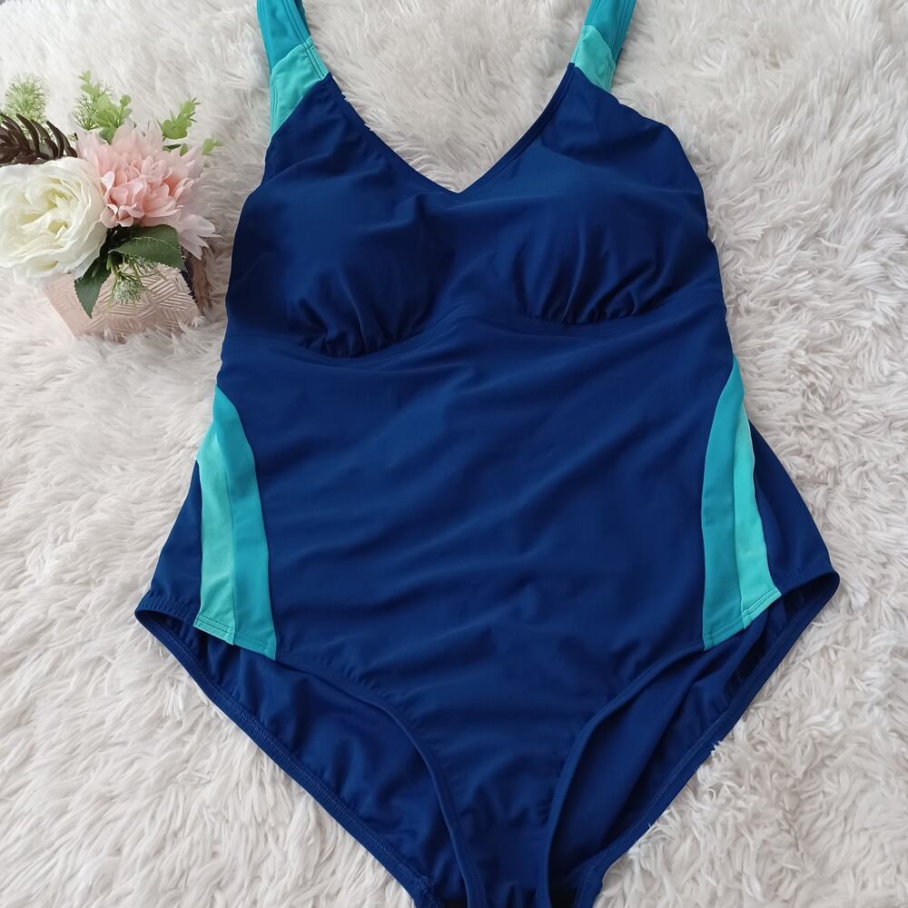 Lands' End Women's Plus Size 24W Sporty One Tummy Control Piece Swimsuit